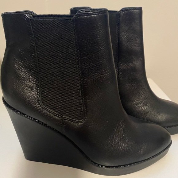 Women ankle boots - Picture 2 of 2